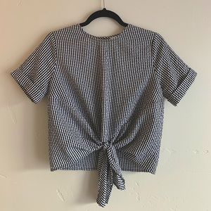 Tie Front Top